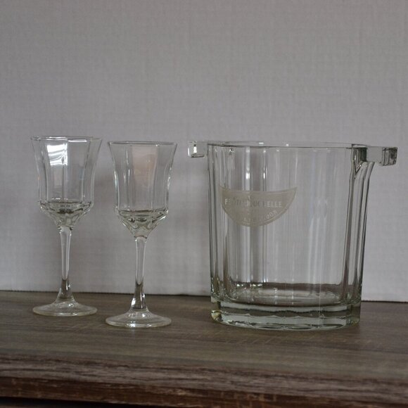 Vtg Moet & Chandon Glasses and Ice bucket - Picture 5 of 10